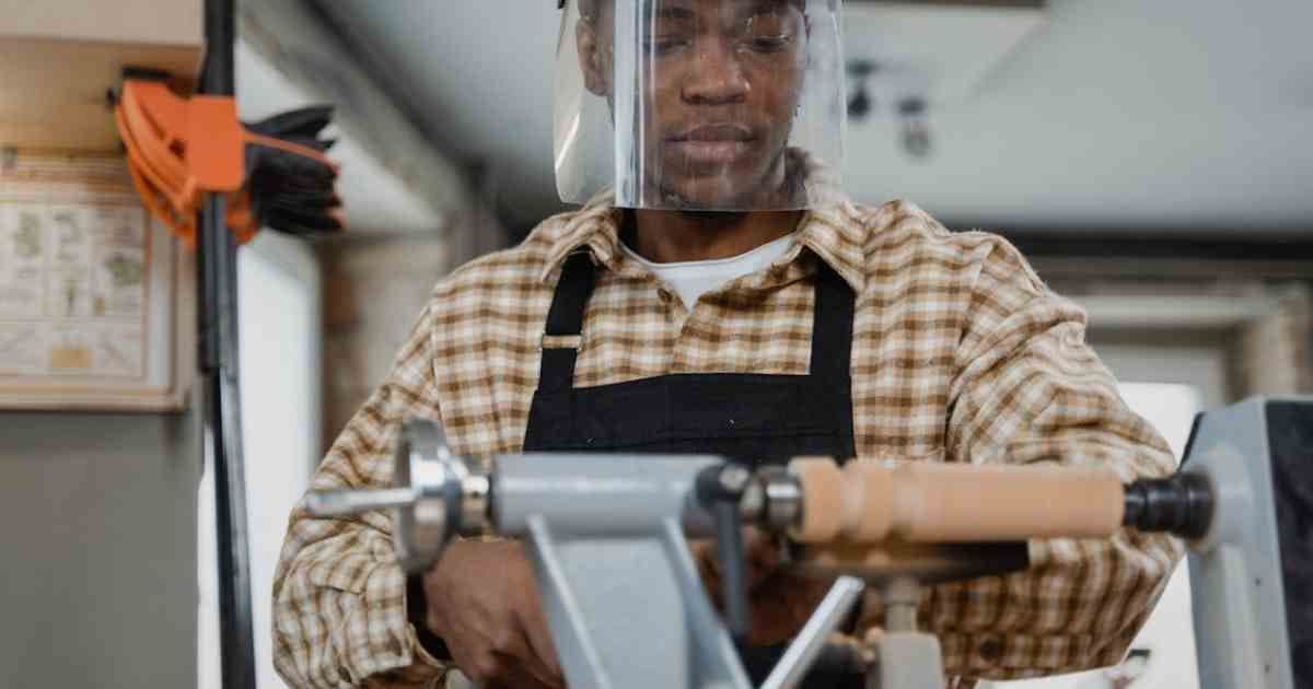 machine-worker-hired-after-new-resume